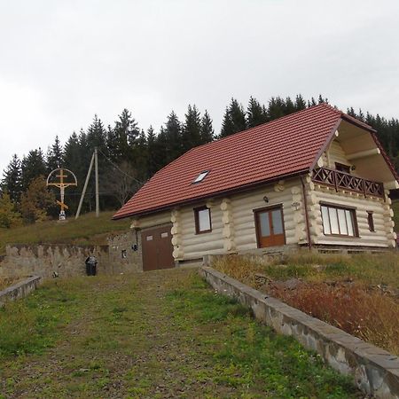 Садиба Сикитура Hotel Verkhnje Vodyane Exterior photo